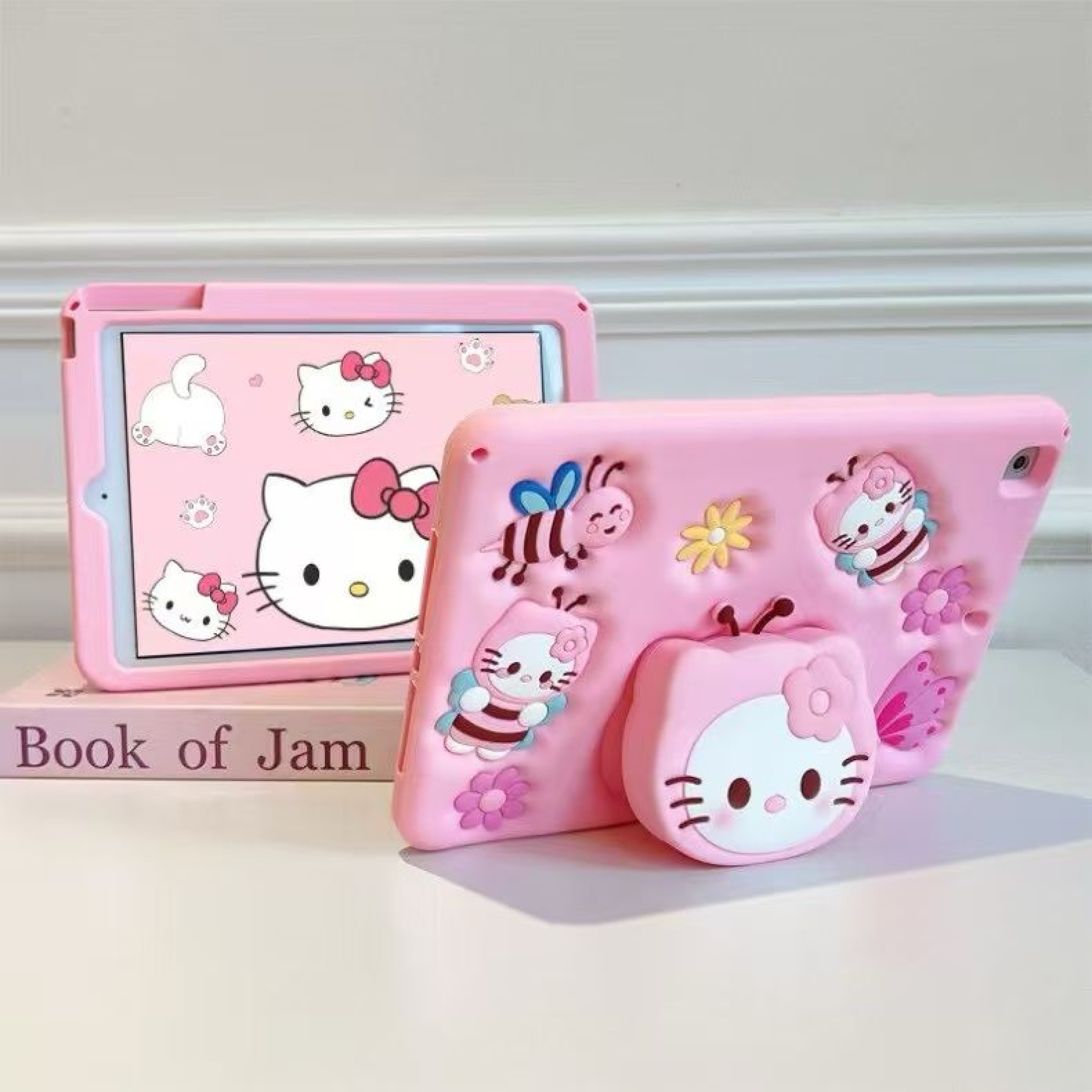72578981 - BC HELLO KITTY TAB CASE